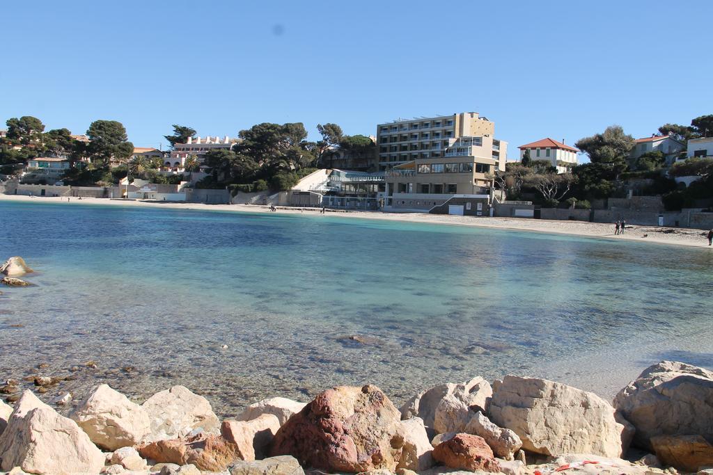 Beau T2 En Centre Ville Avec Parking Prive Bandol Exterior foto